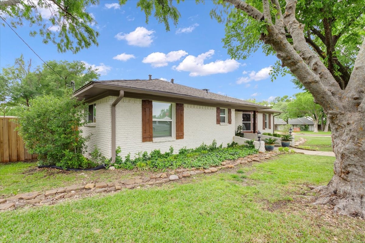 732 N Mckown Avenue Sherman TX 75092