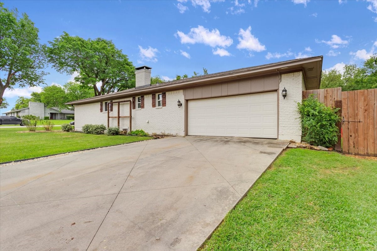732 N Mckown Avenue Sherman TX 75092