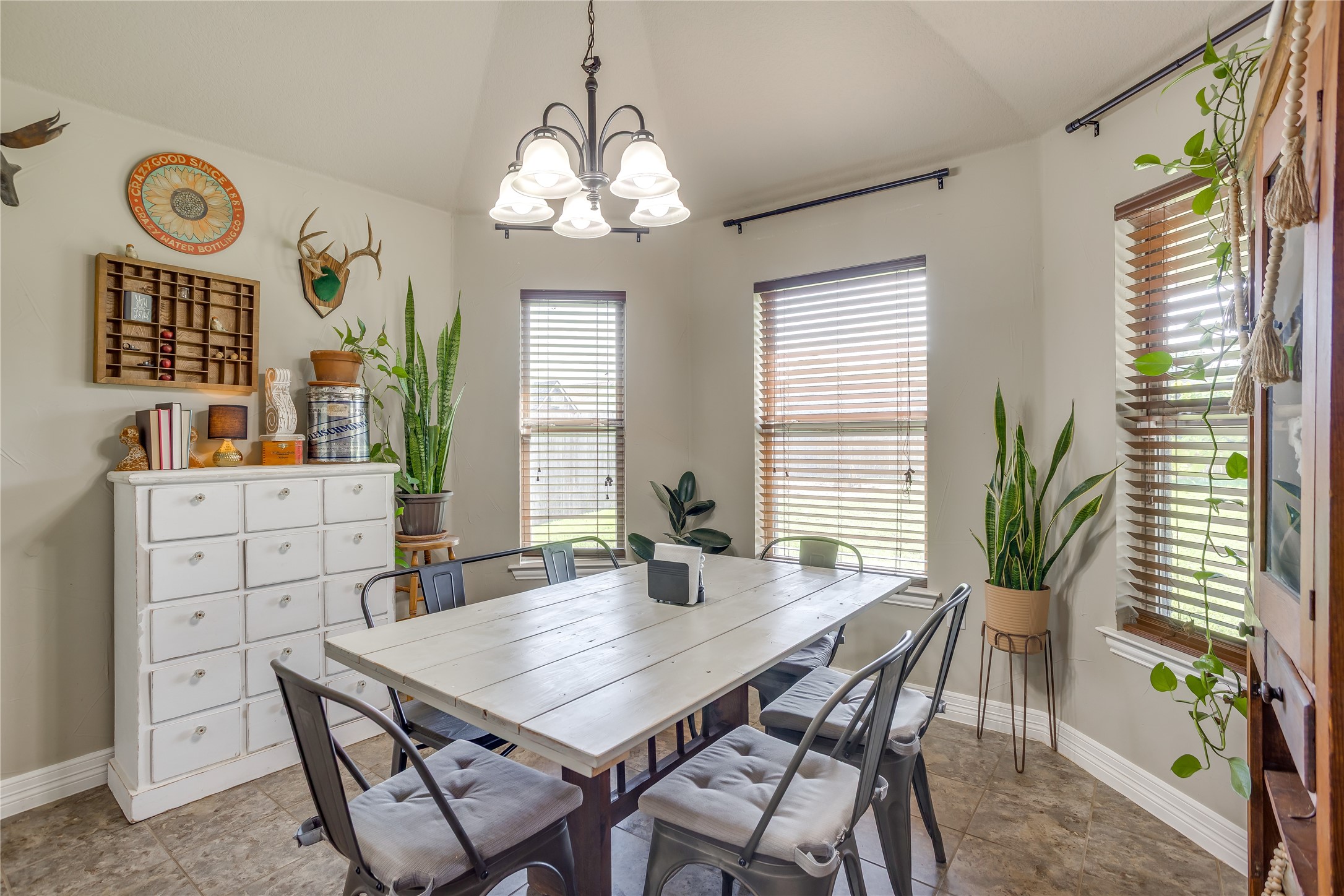 2306 Springhill Court Mineral Wells TX 76067