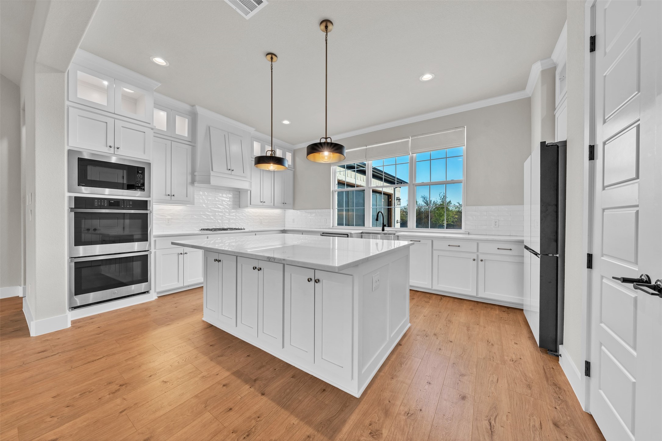 512 Creekside Drive Haslet TX 76052