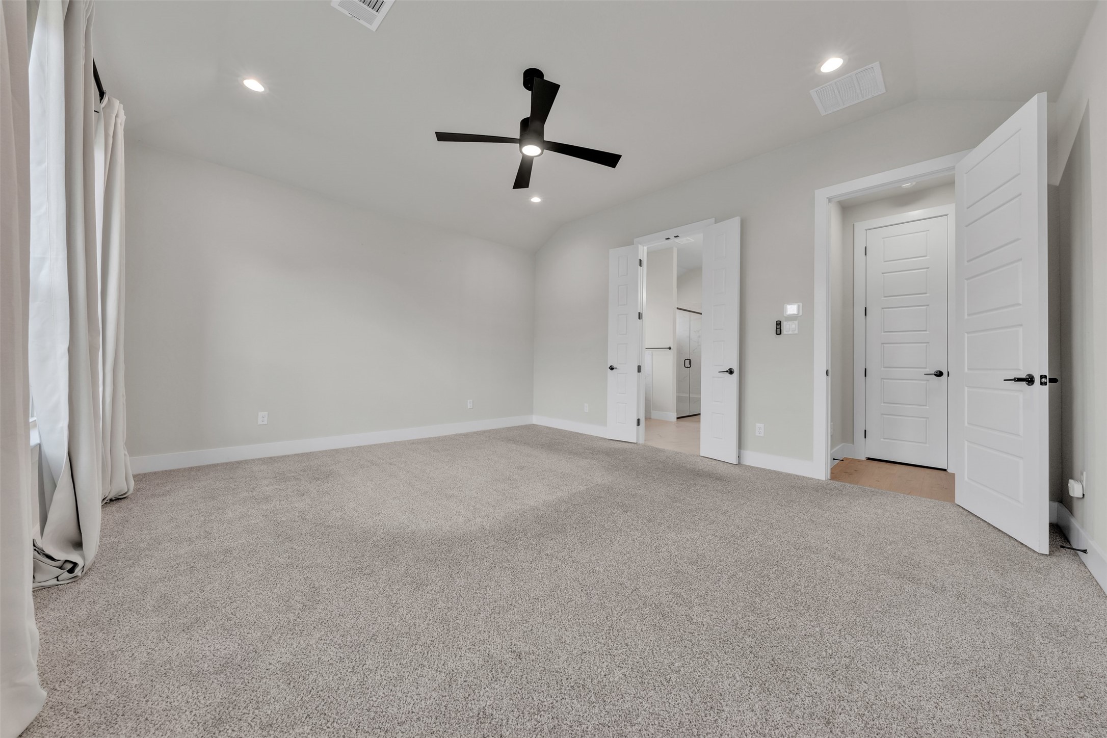 512 Creekside Drive Haslet TX 76052