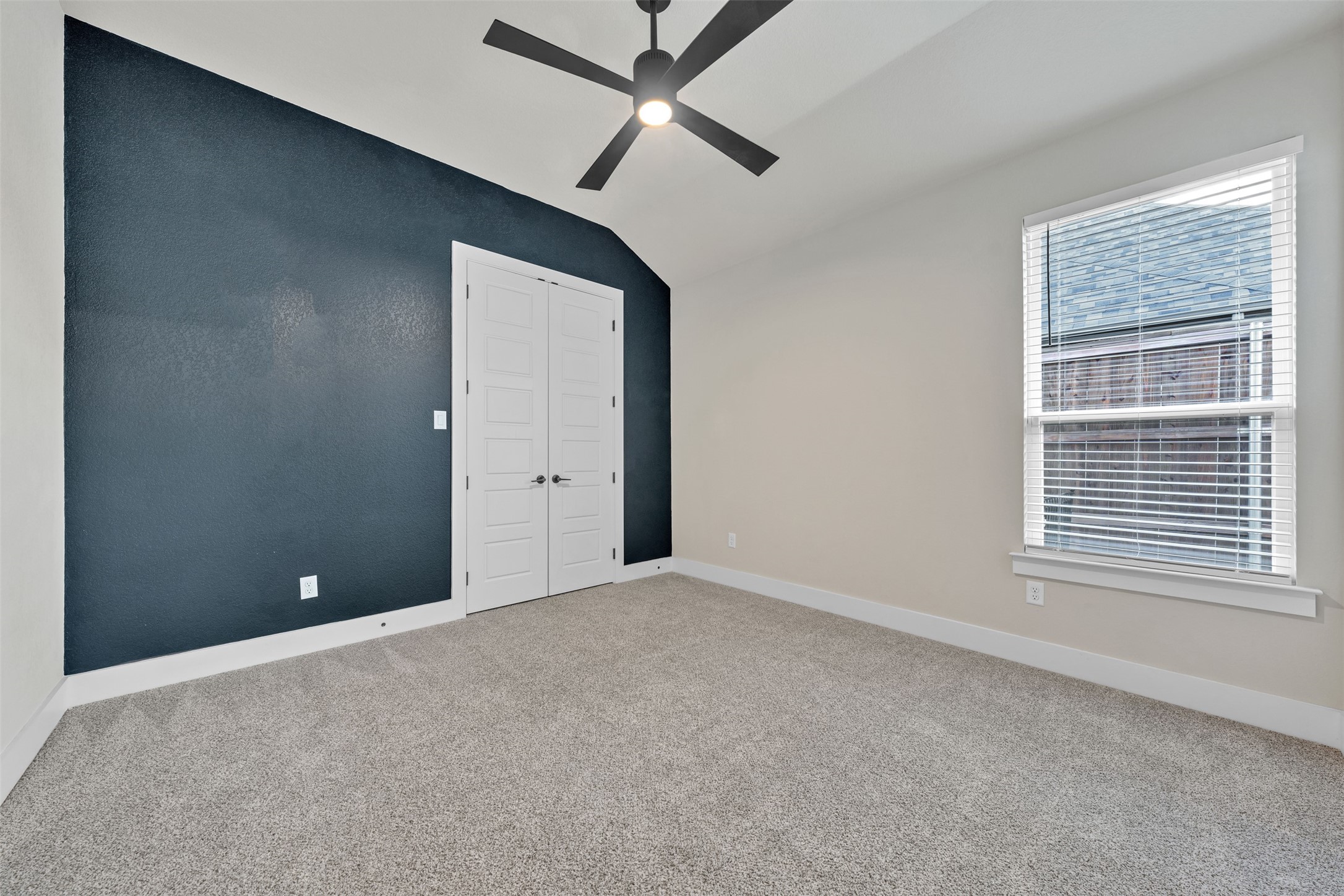 512 Creekside Drive Haslet TX 76052