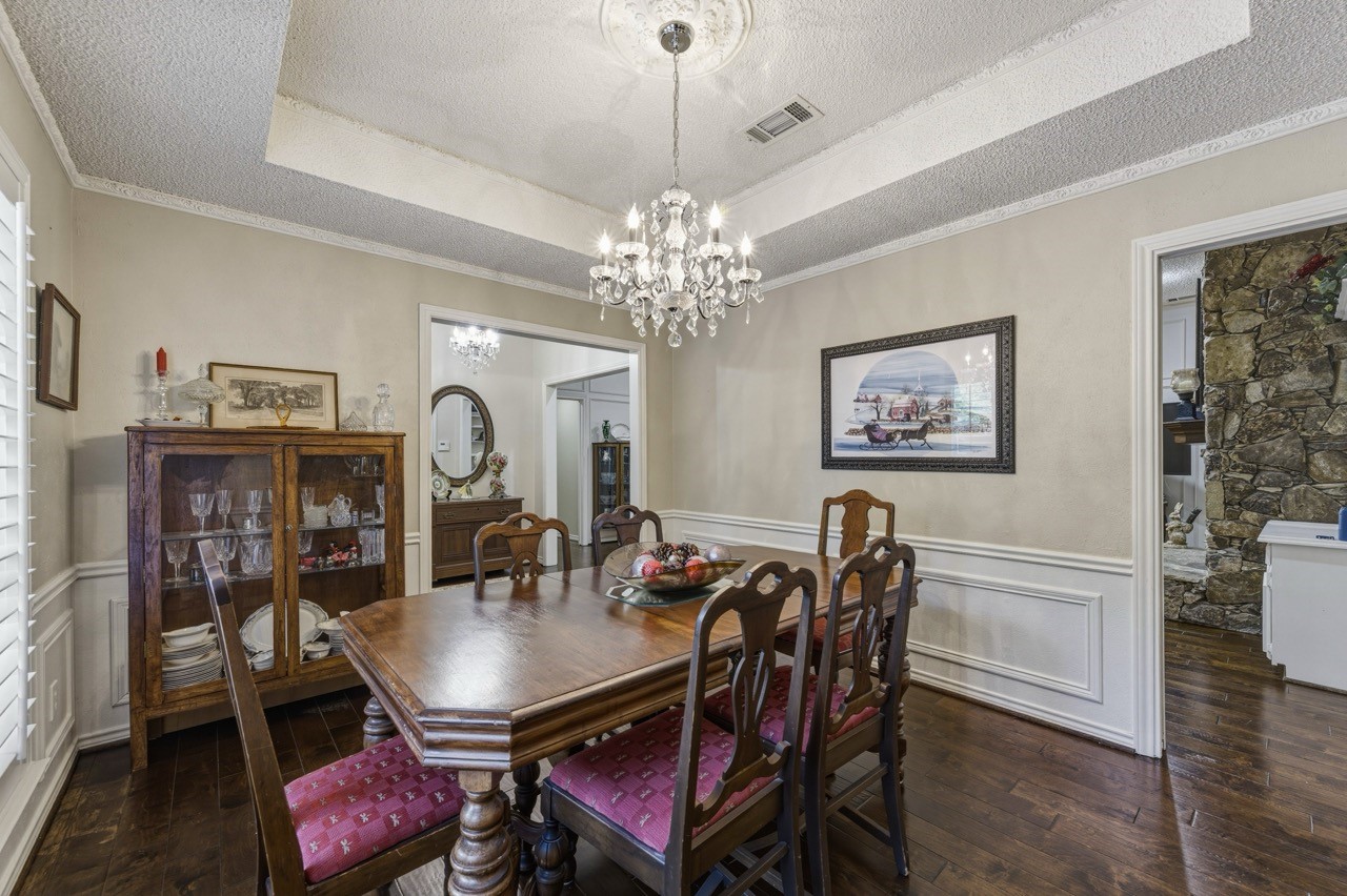 6306 Oakleaf Road Dallas TX 75248