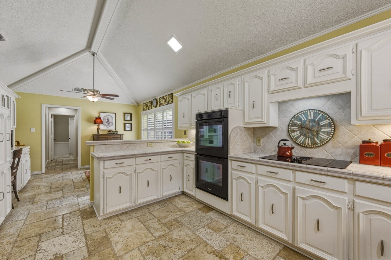 6306 Oakleaf Road Dallas TX 75248