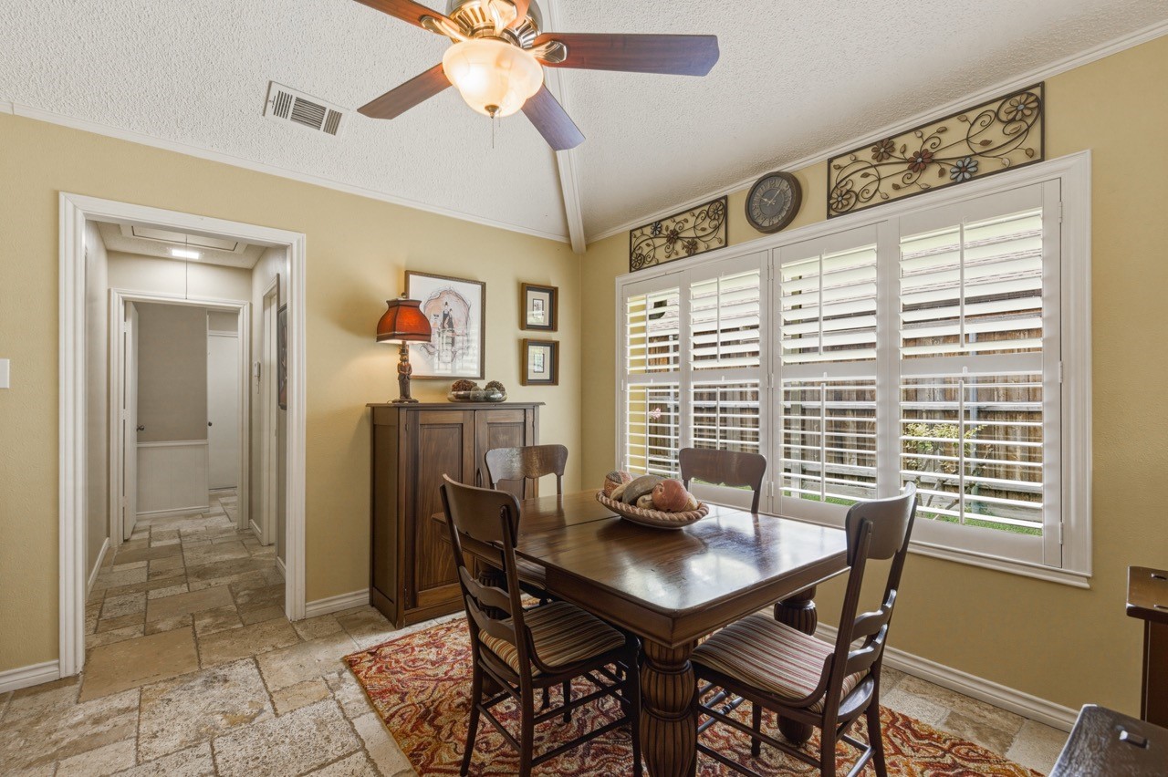 6306 Oakleaf Road Dallas TX 75248