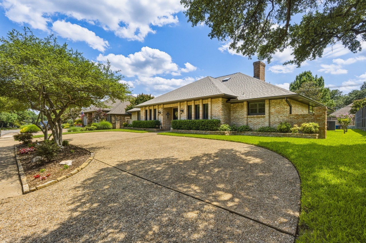 6306 Oakleaf Road Dallas TX 75248