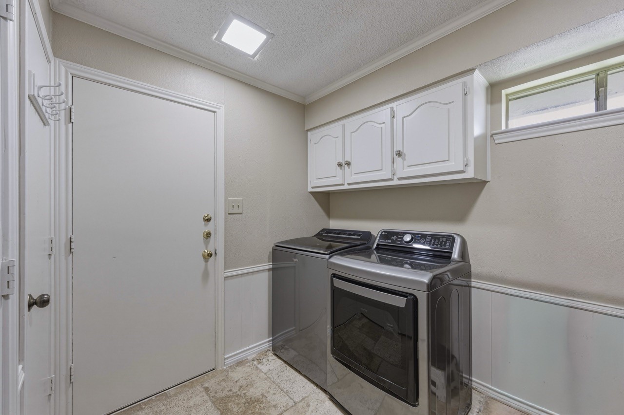 6306 Oakleaf Road Dallas TX 75248