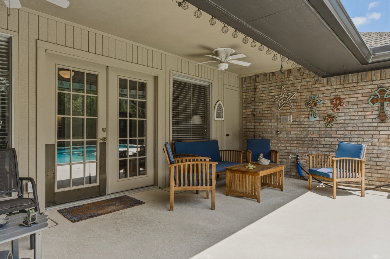 6306 Oakleaf Road Dallas TX 75248