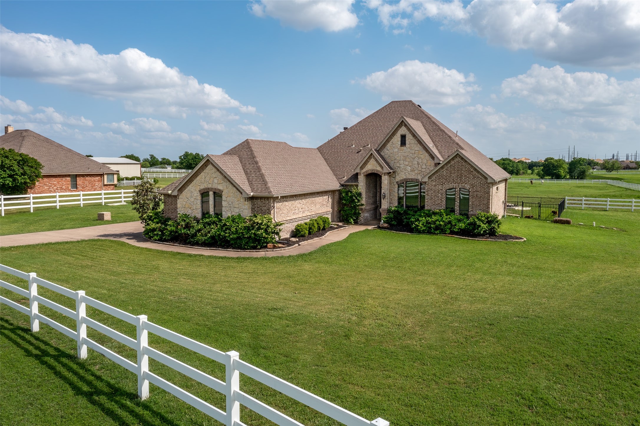 931 Wickwood Court Fort Worth TX 76131