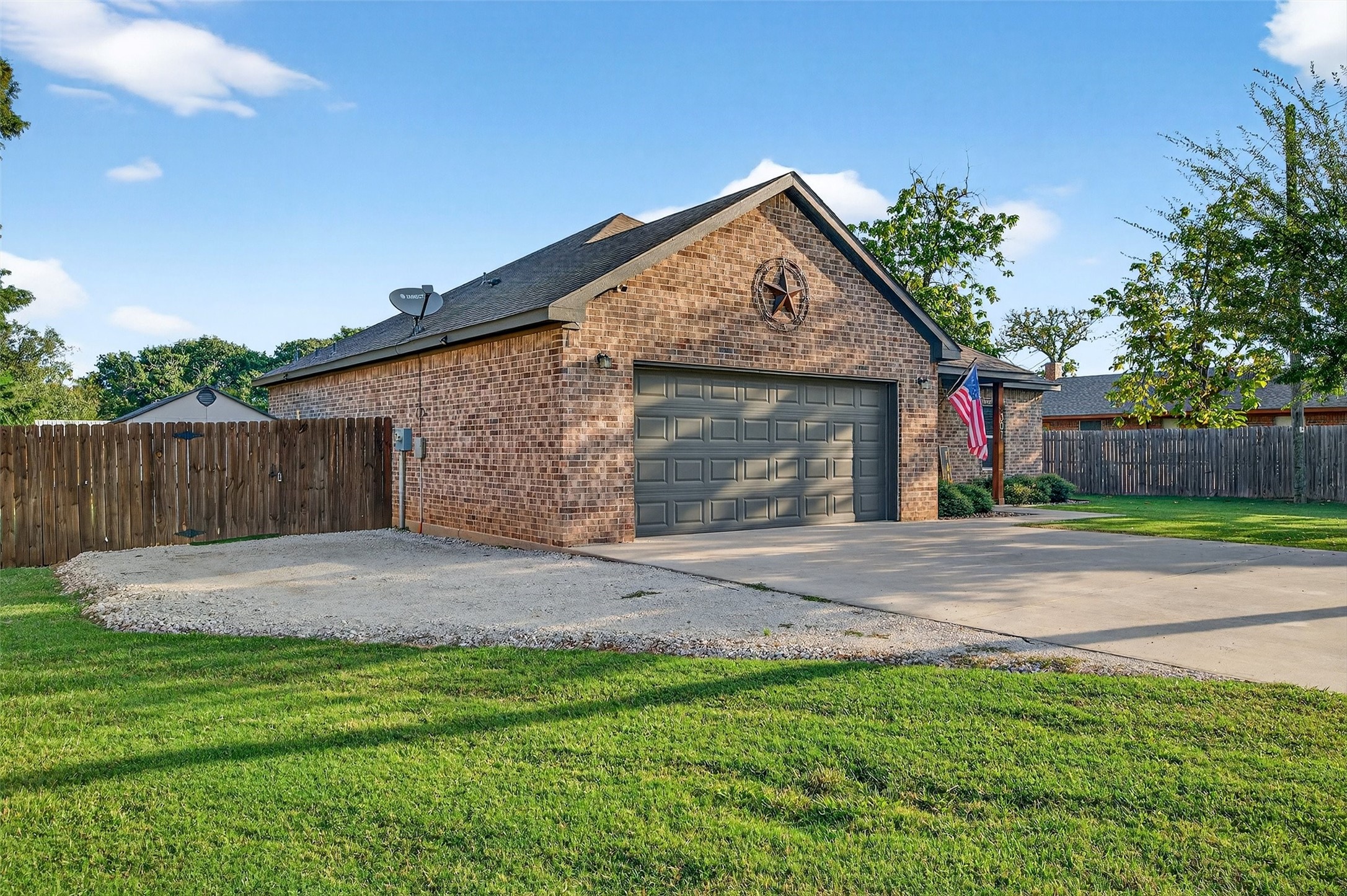 307 Brockett Street Collinsville TX 76233