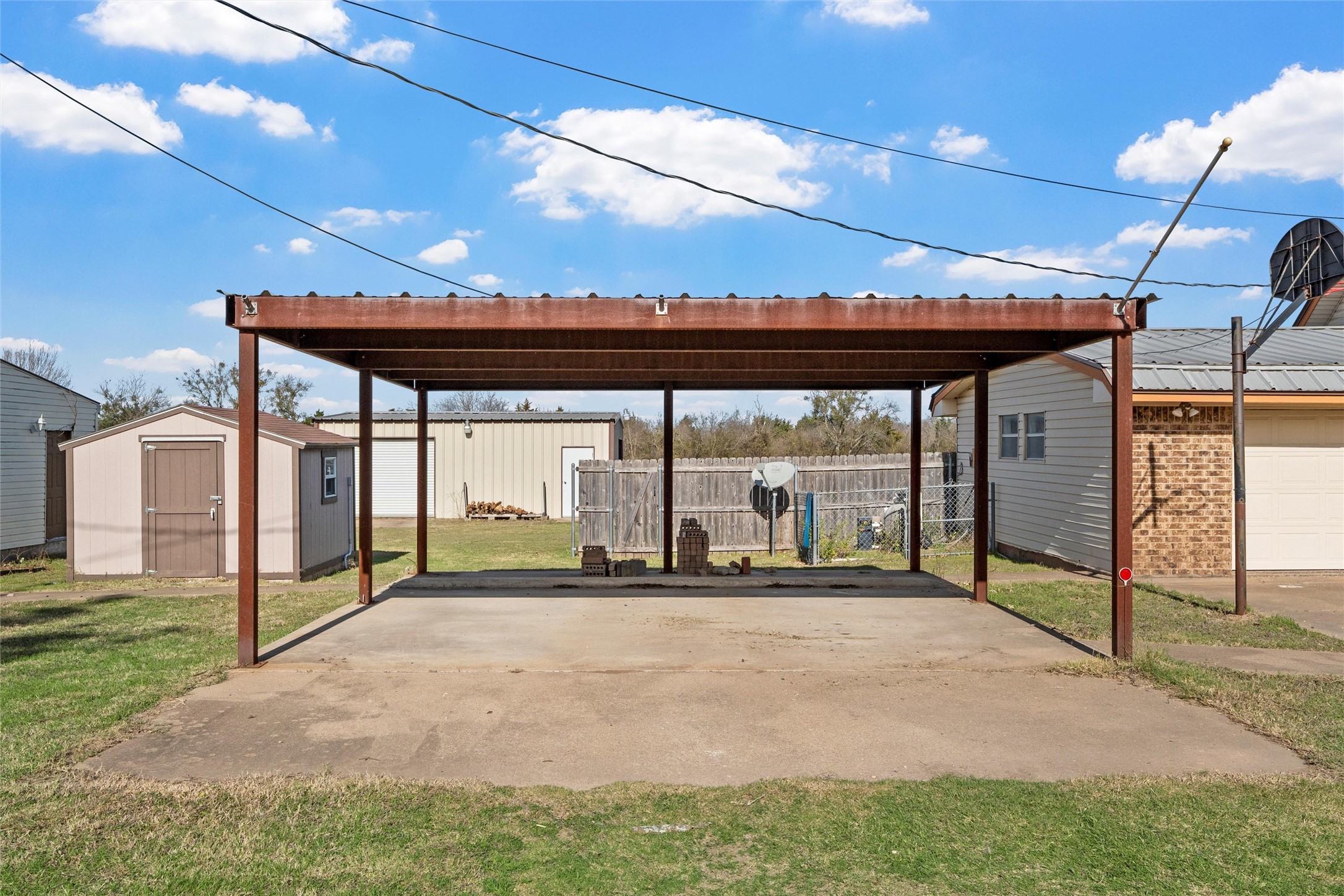 398 Bluebonnett Lane Lorena TX 76655