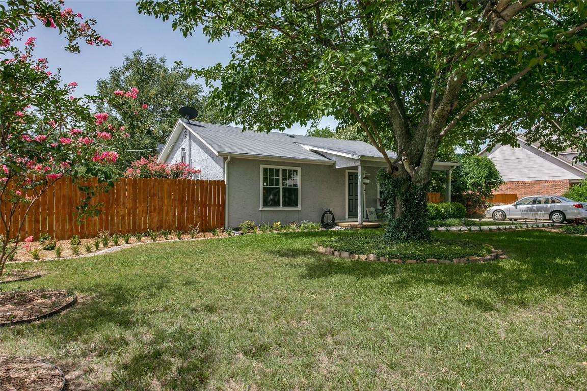 5716 Bonnie Drive Watauga TX 76148