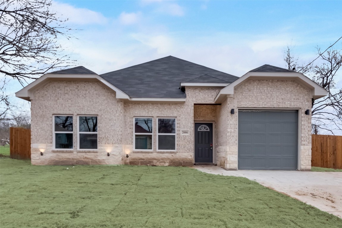 2006 Church Street Greenville TX 75401