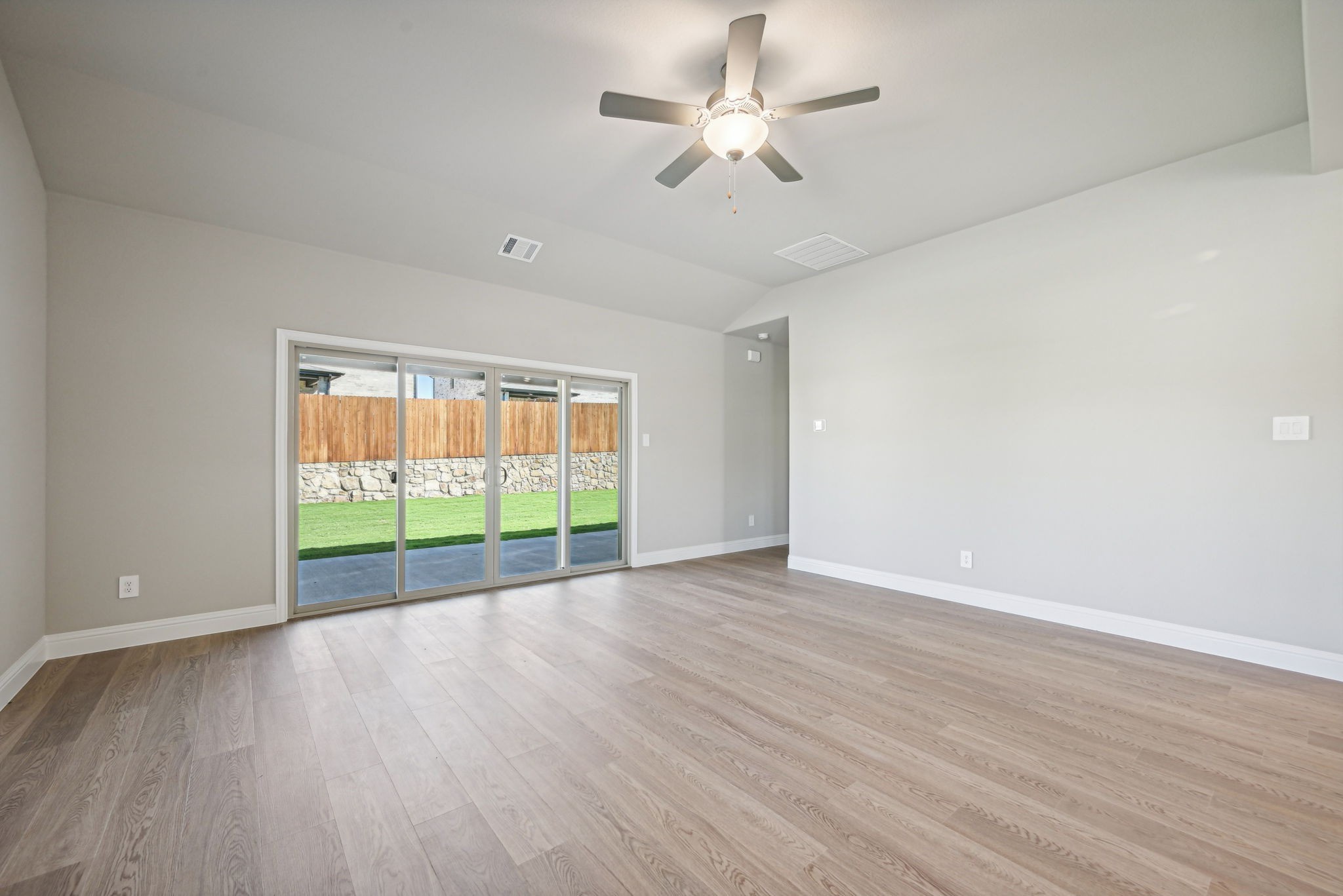 6211 Timberhurst Drive Princeton TX 75071