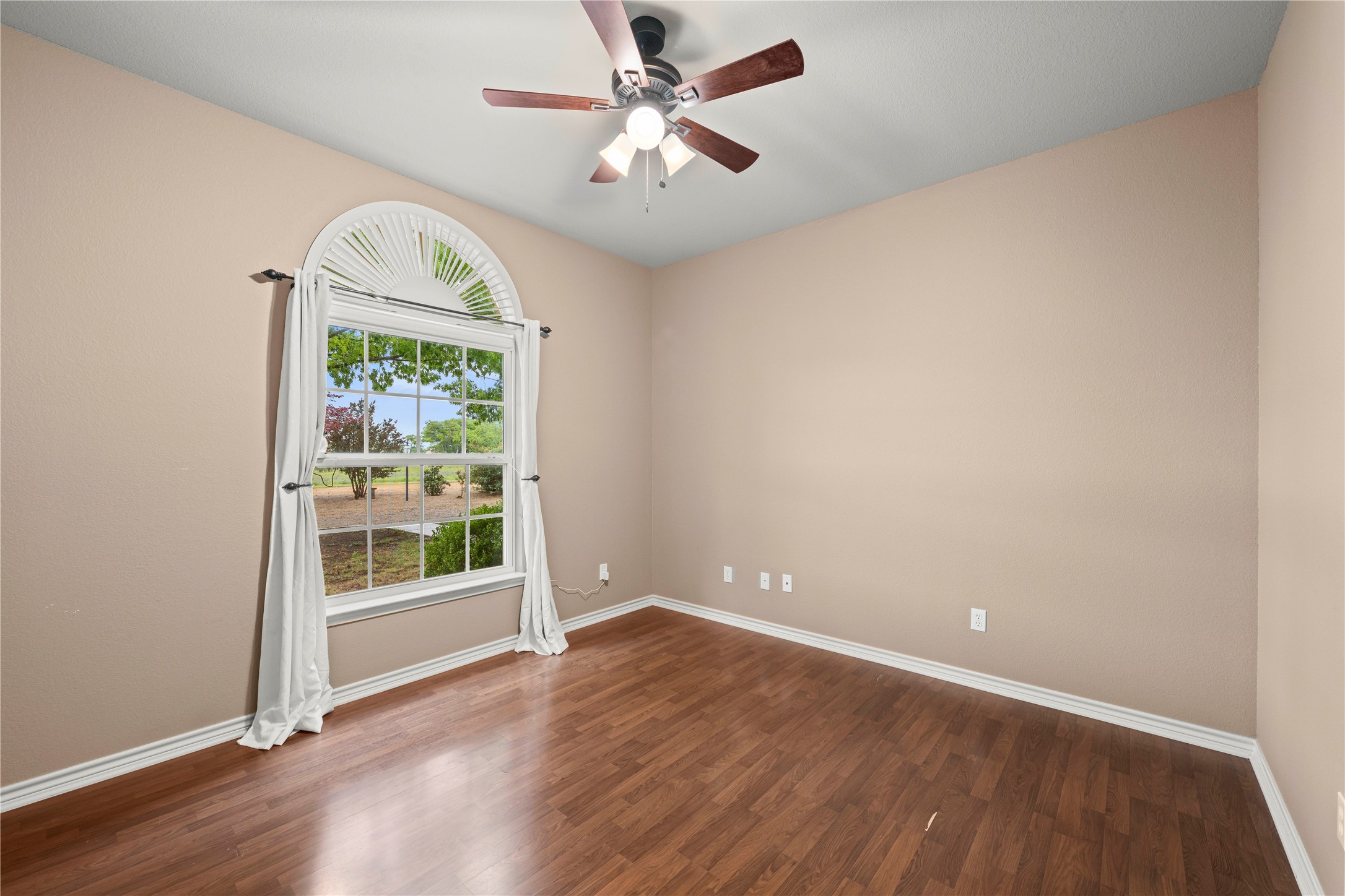 550 Dowell Road Moody TX 76557