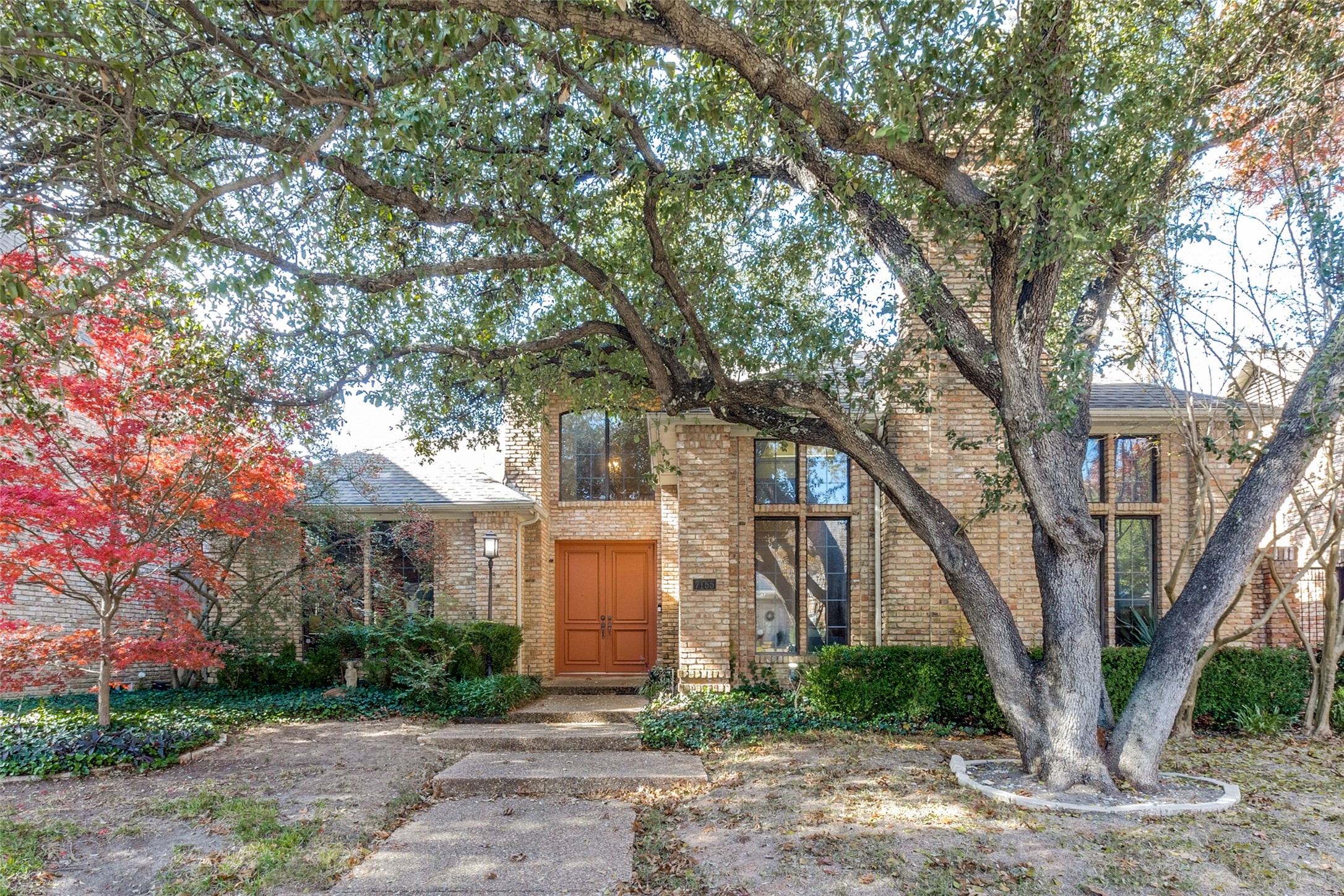 7155 Helsem Bend Dallas TX 75230