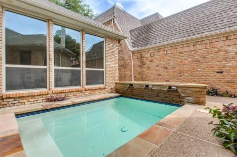 7155 Helsem Bend Dallas TX 75230