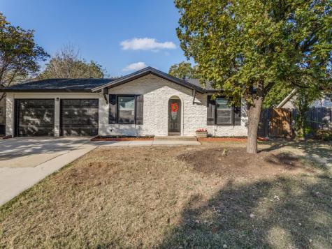 1407 Winderemere Drive Arlington TX 76014