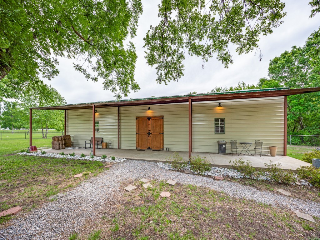 12900 Fm 121 W Van Alstyne TX 75495
