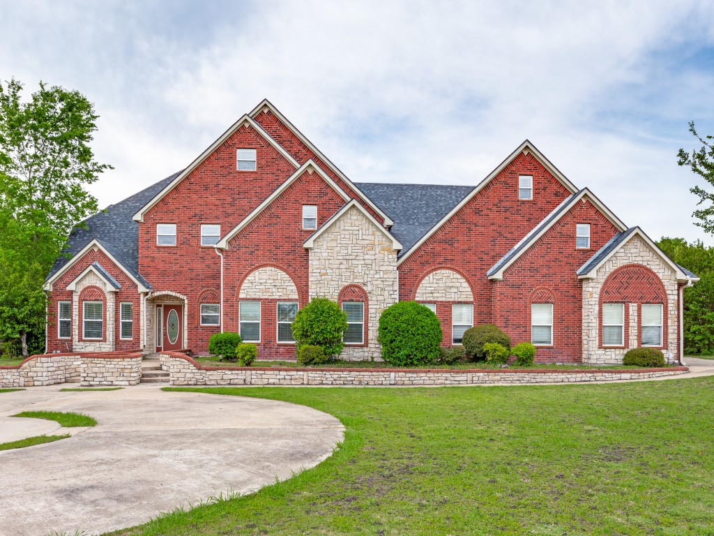 12900 Fm 121 W Van Alstyne TX 75495