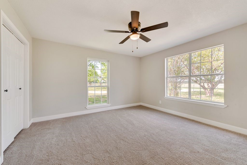 15647 County Road 355 Terrell TX 75161