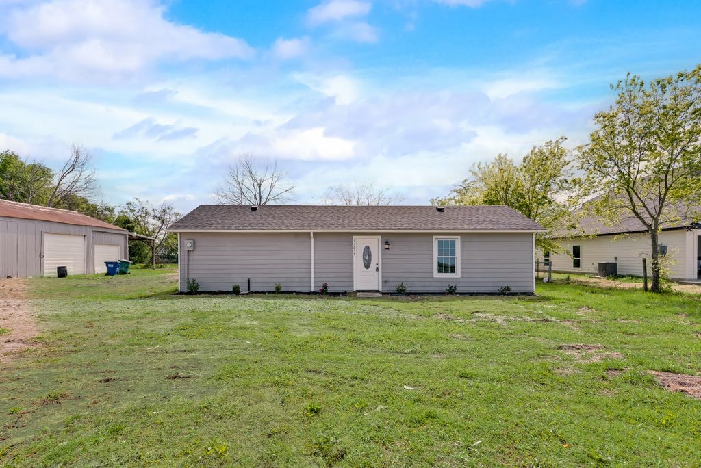 15647 County Road 355 Terrell TX 75161