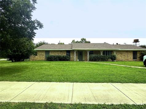 206 N Main Street Edgewood TX 75117