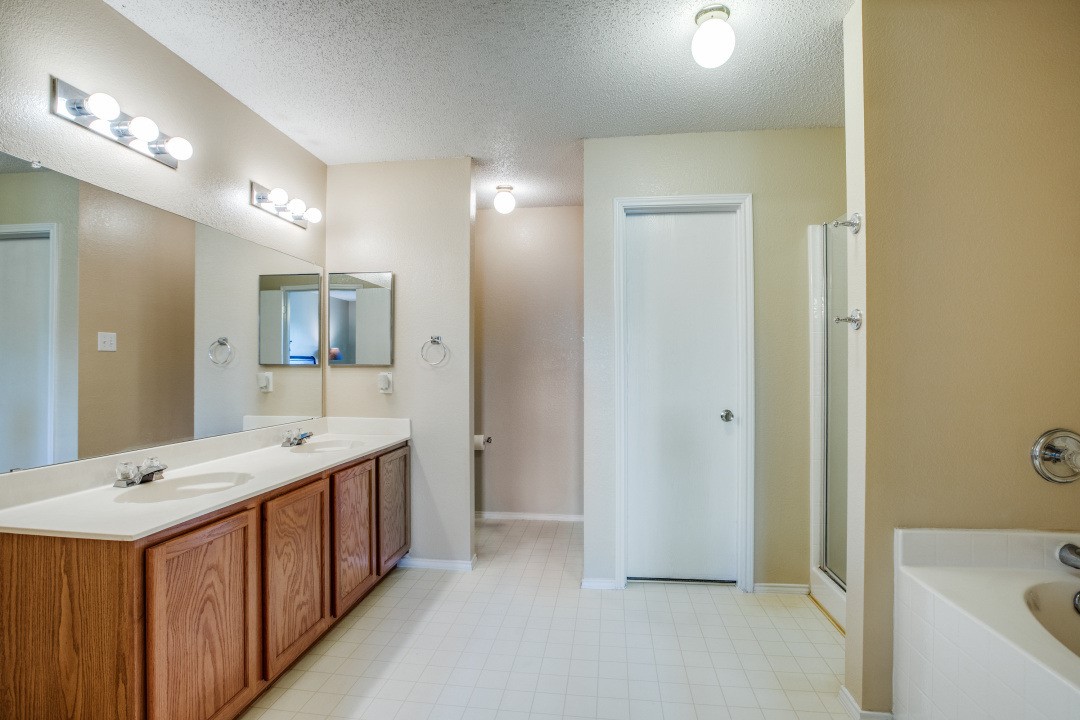 2701 Lazy Oak Drive Little Elm TX 75068