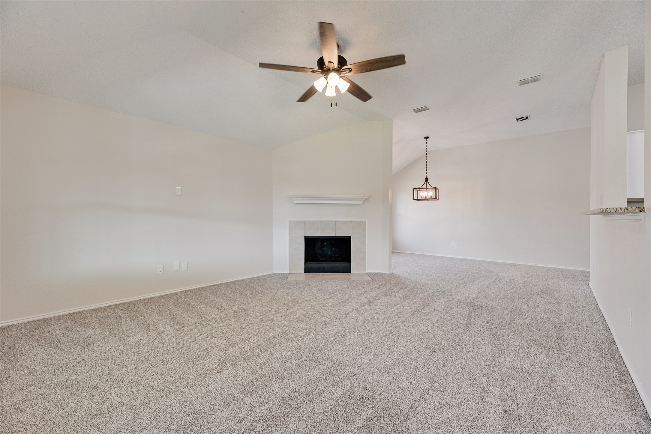 808 Sage Circle Burleson TX 76028