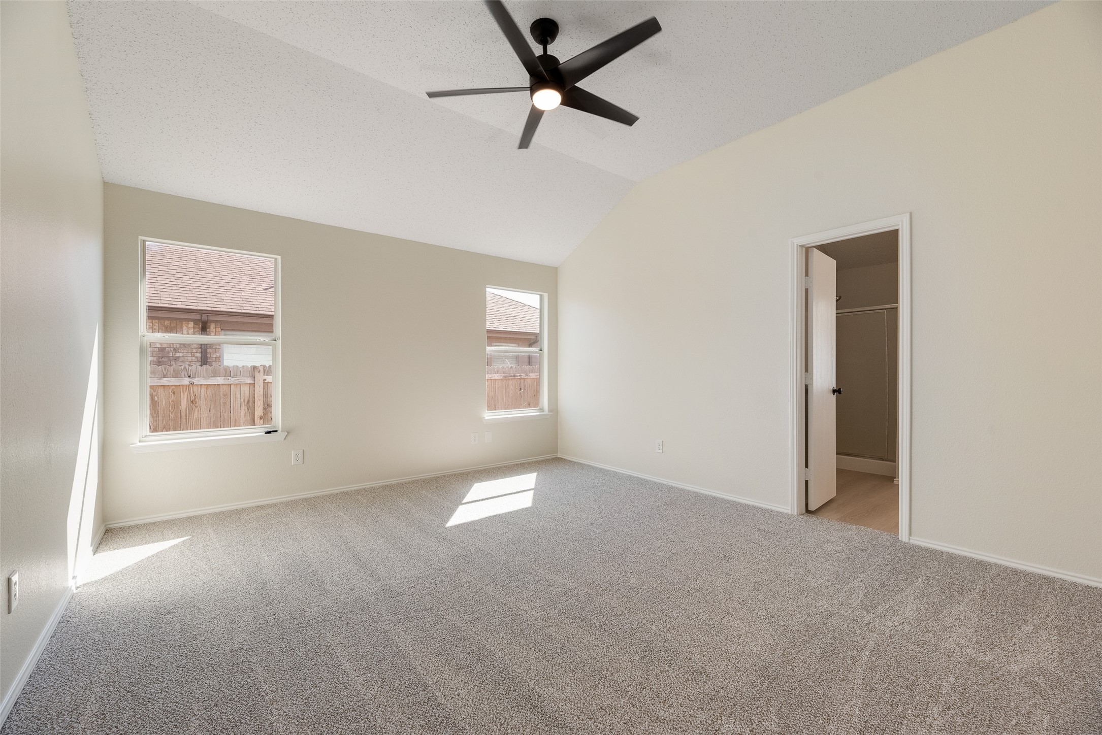 808 Sage Circle Burleson TX 76028