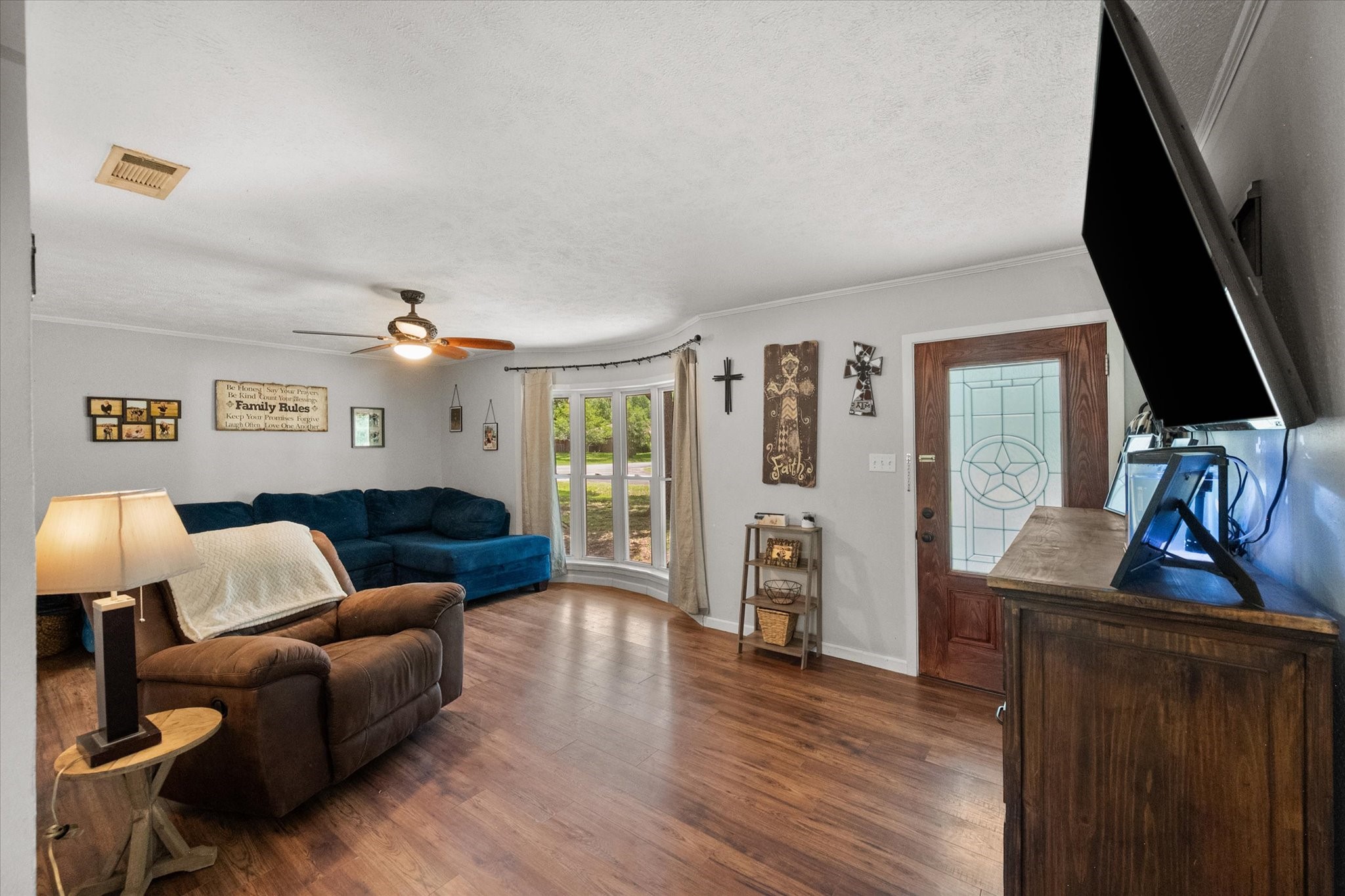 721 Robindale Lane Fairfield TX 75840