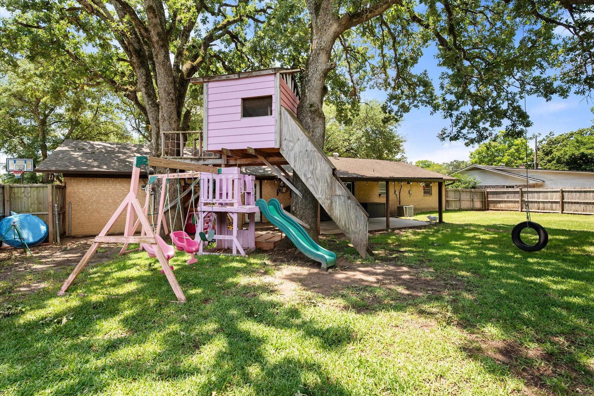 721 Robindale Lane Fairfield TX 75840