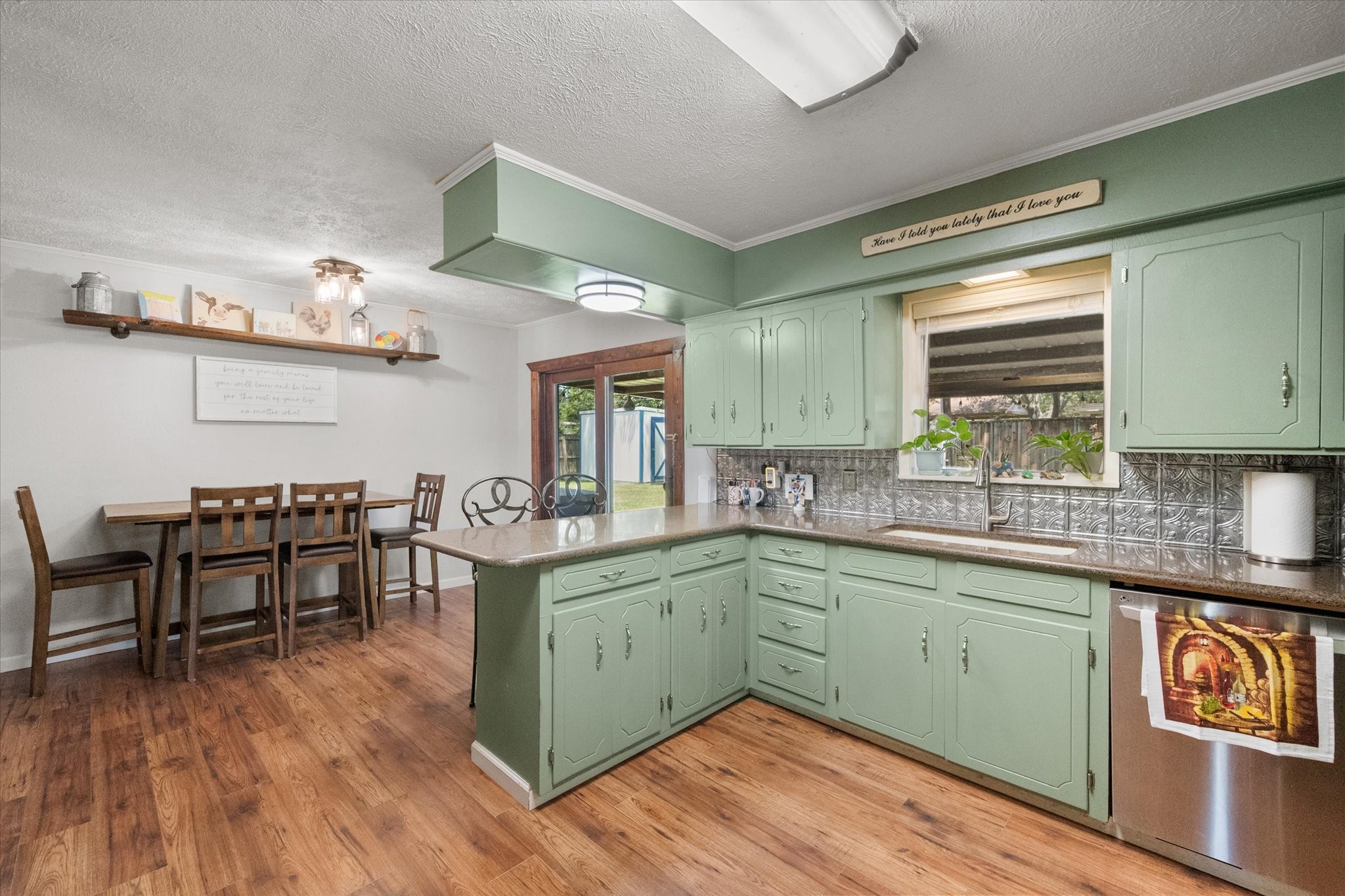 721 Robindale Lane Fairfield TX 75840