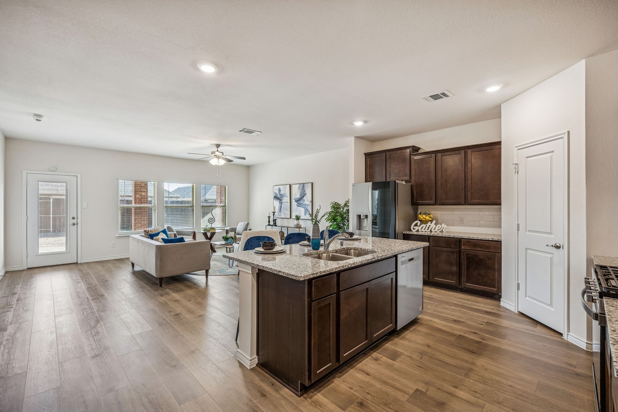 913 Loganberry Drive Princeton TX 75407