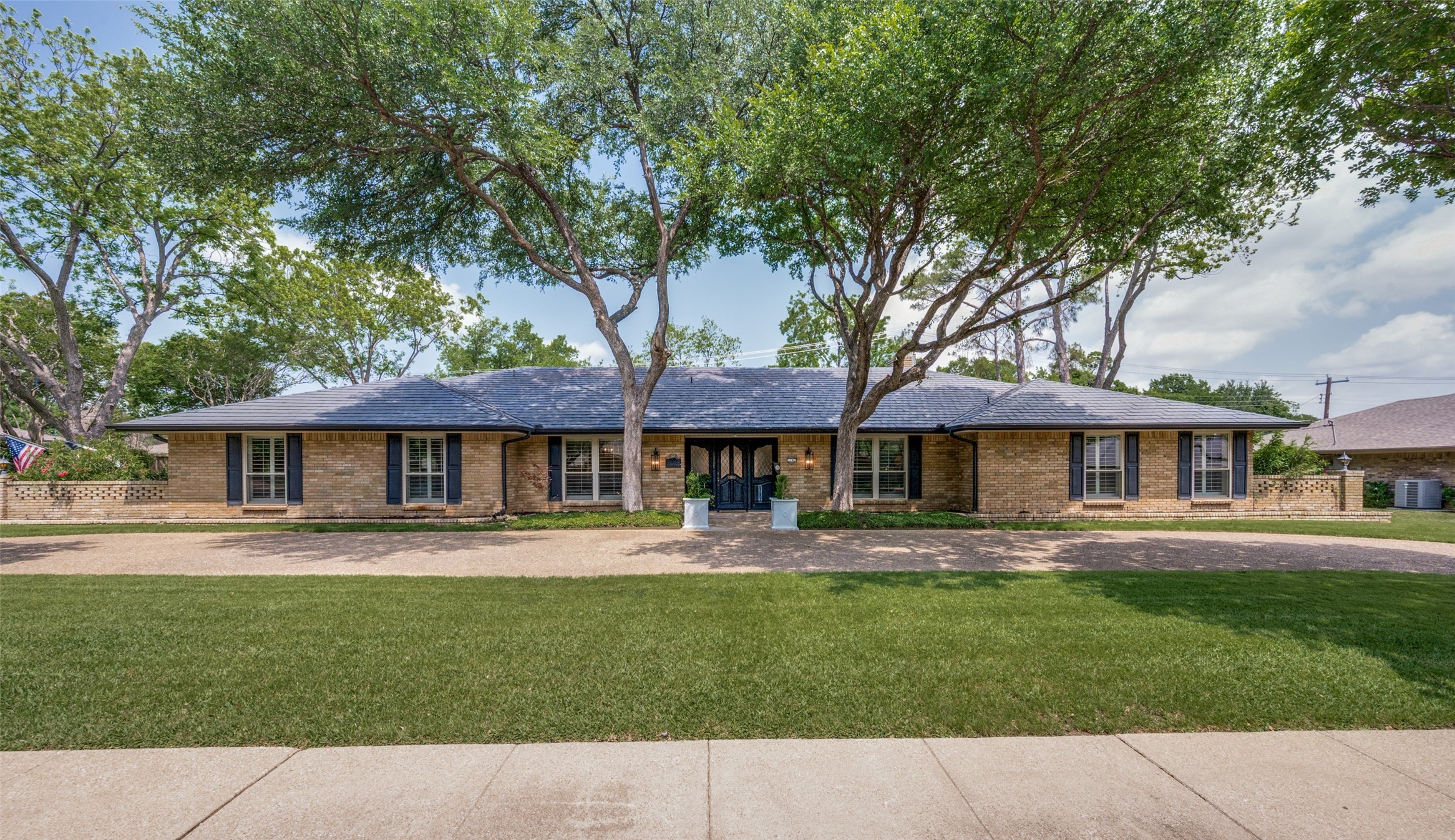 3767 Jubilee Trail Dallas TX 75229