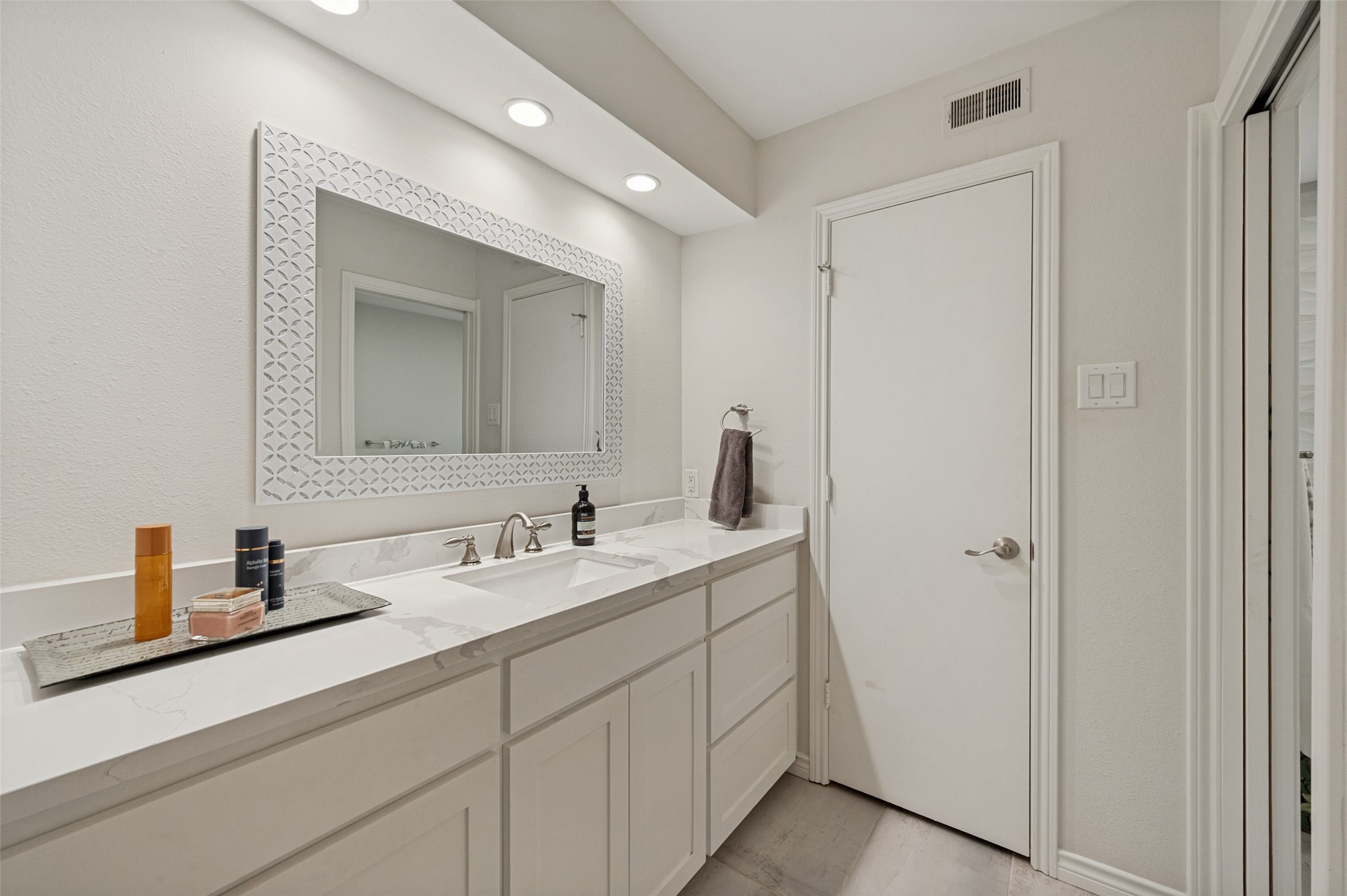 3767 Jubilee Trail Dallas TX 75229