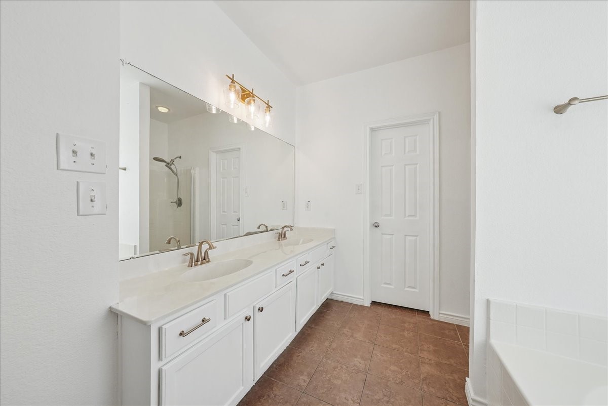 682 Crockett Drive Lavon TX 75166