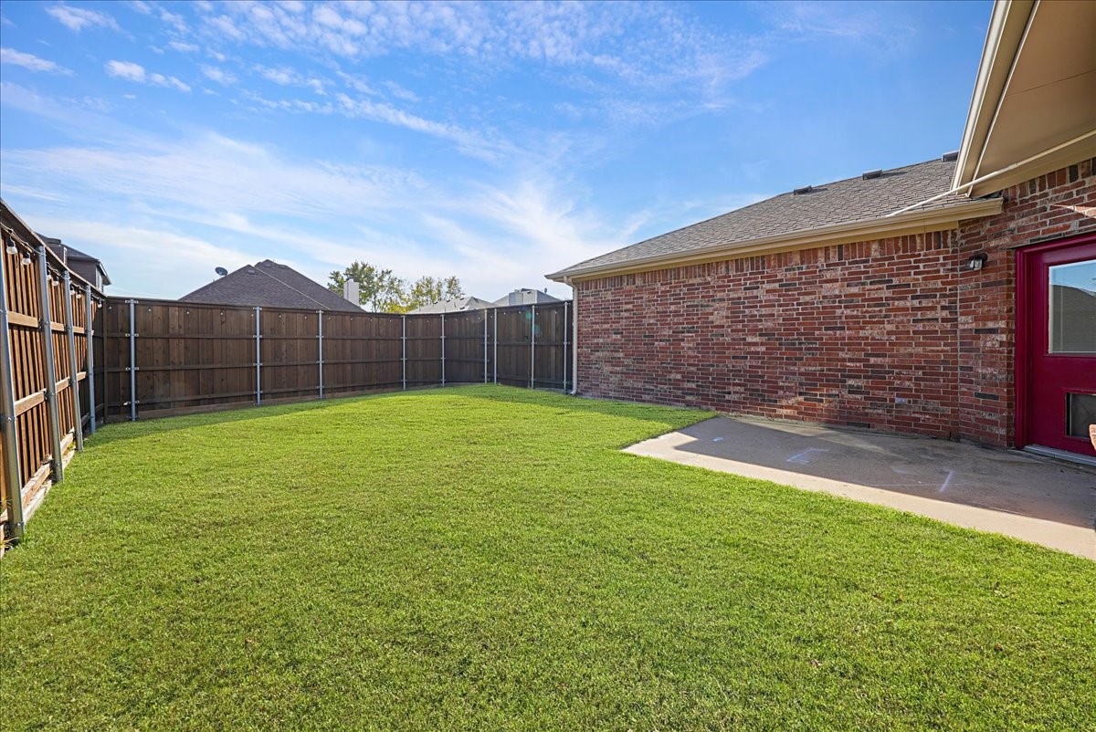 682 Crockett Drive Lavon TX 75166