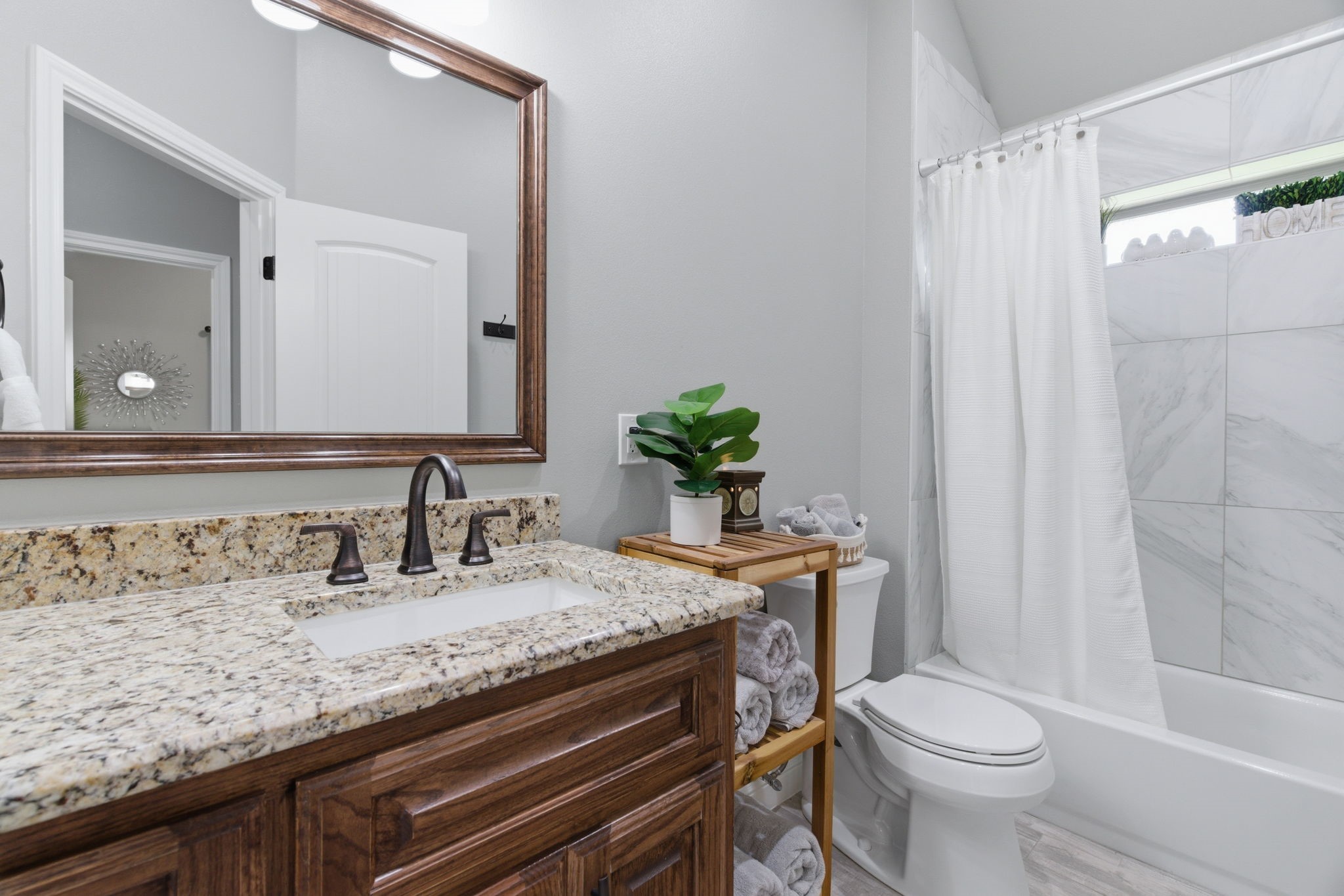 806 Colorado River Drive Granbury TX 76048