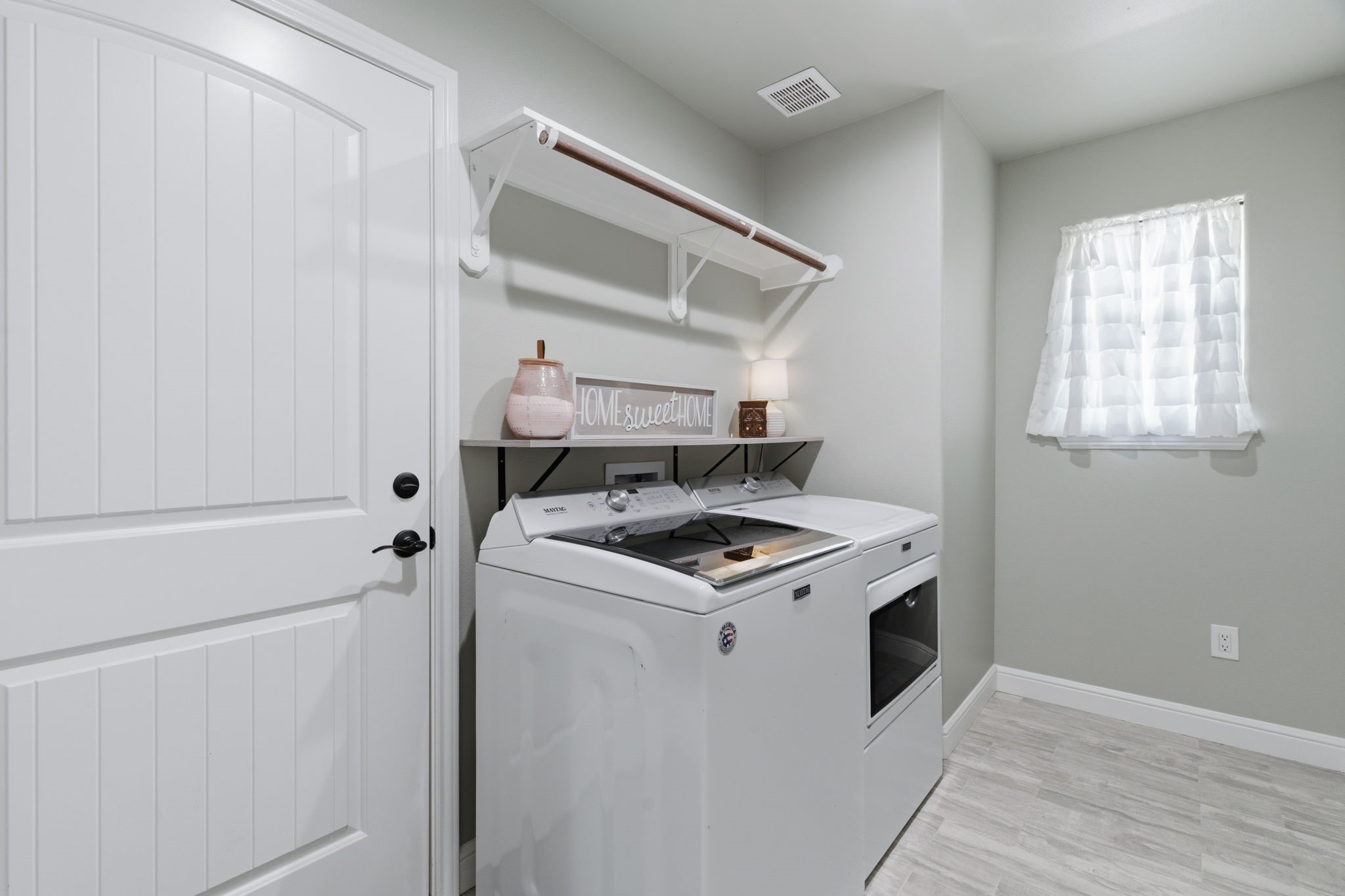 806 Colorado River Drive Granbury TX 76048