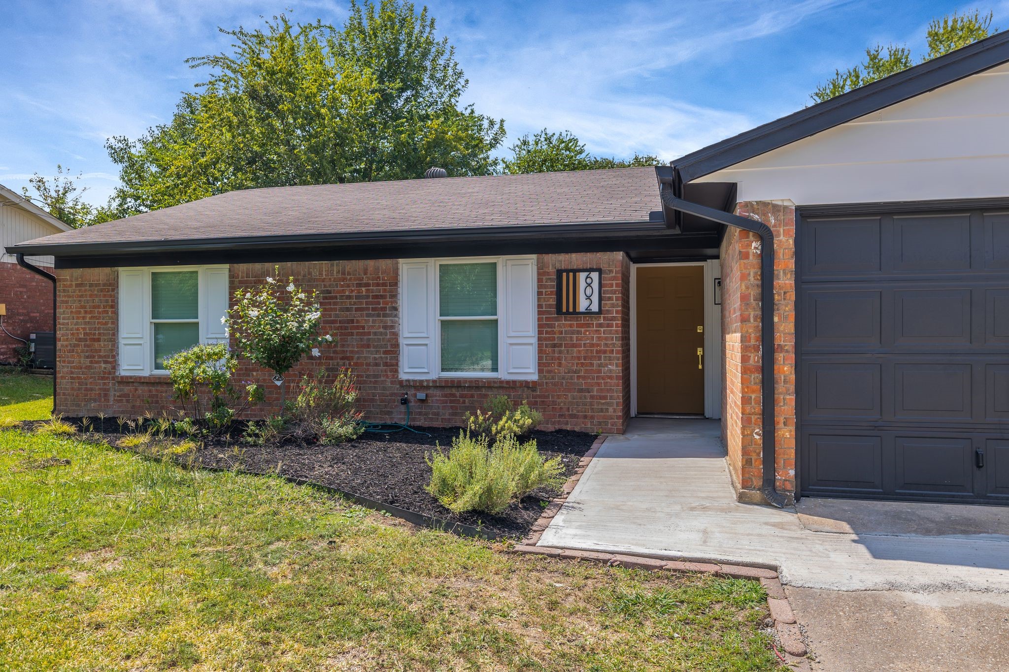 602 S Waxahachie Street Mansfield TX 76063