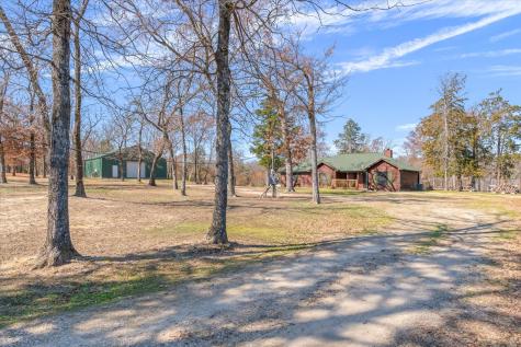 2766 Vz County Road 3104 Edgewood TX 75117