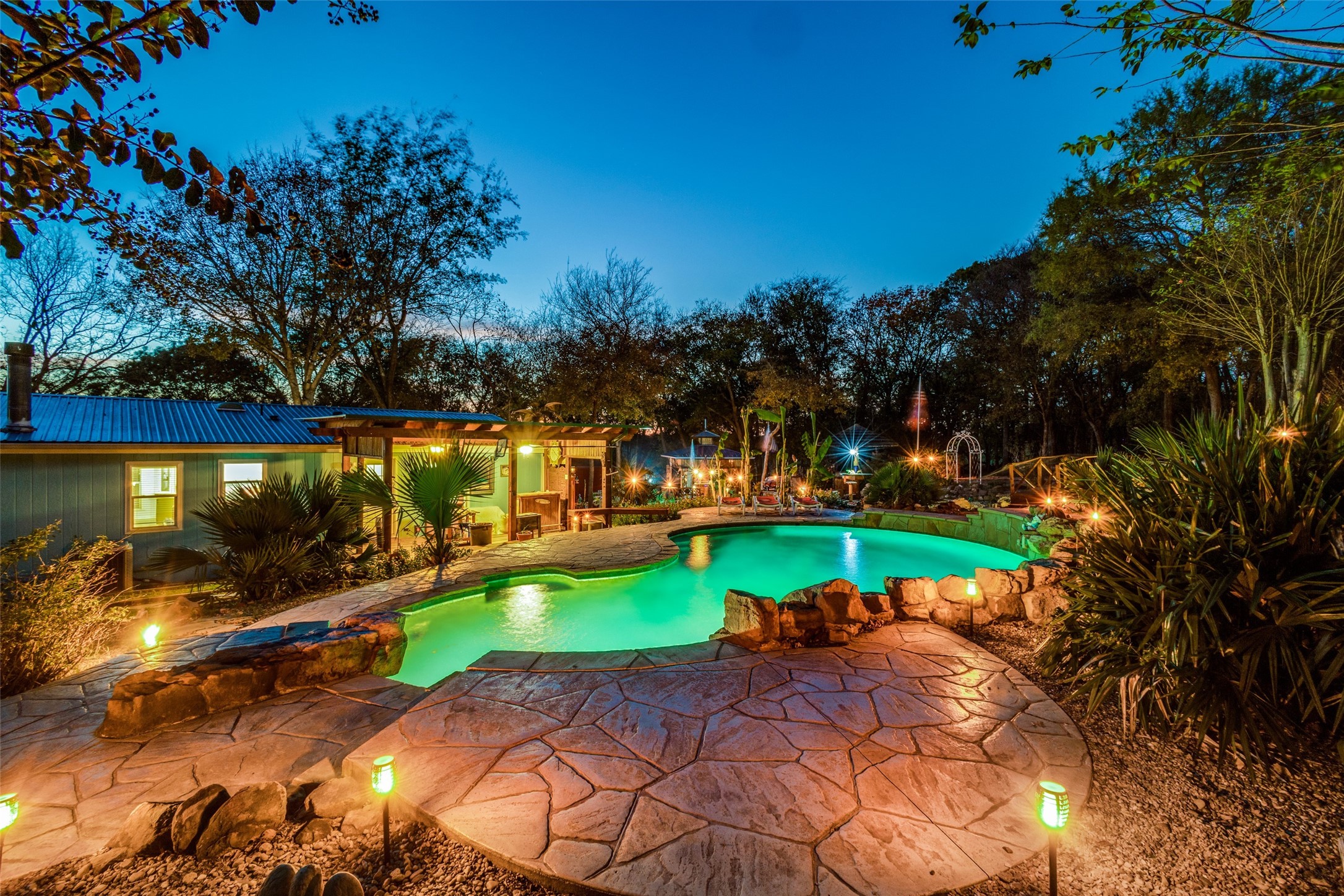 4939 Rose Hill Road Whitewright TX 75491
