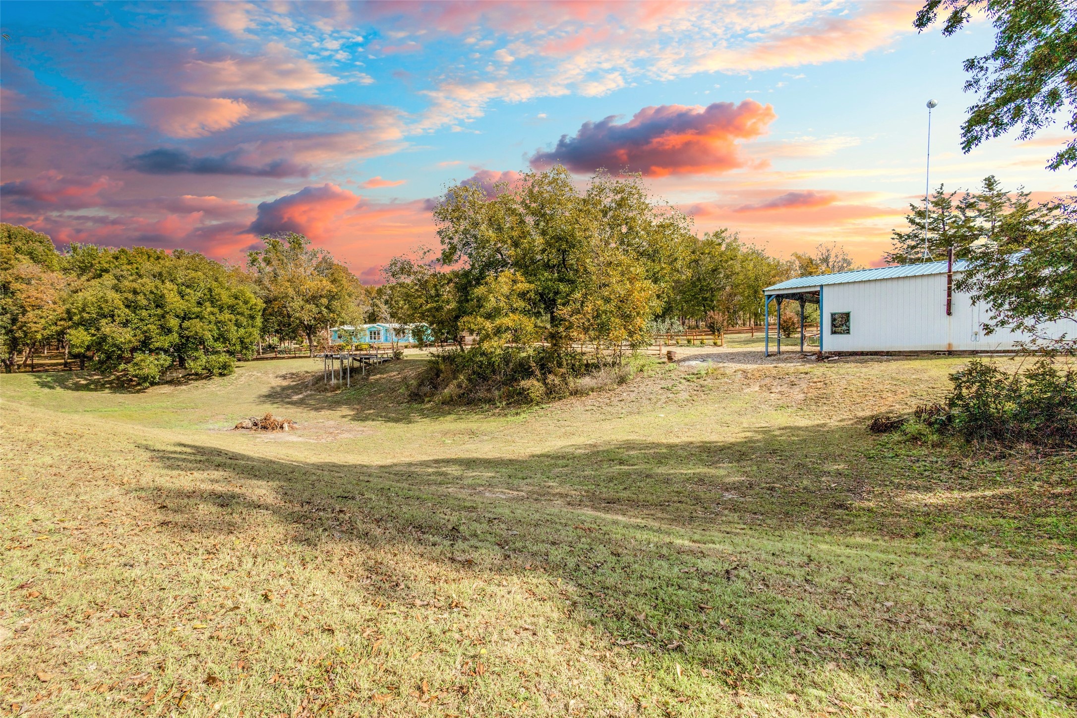4939 Rose Hill Road Whitewright TX 75491