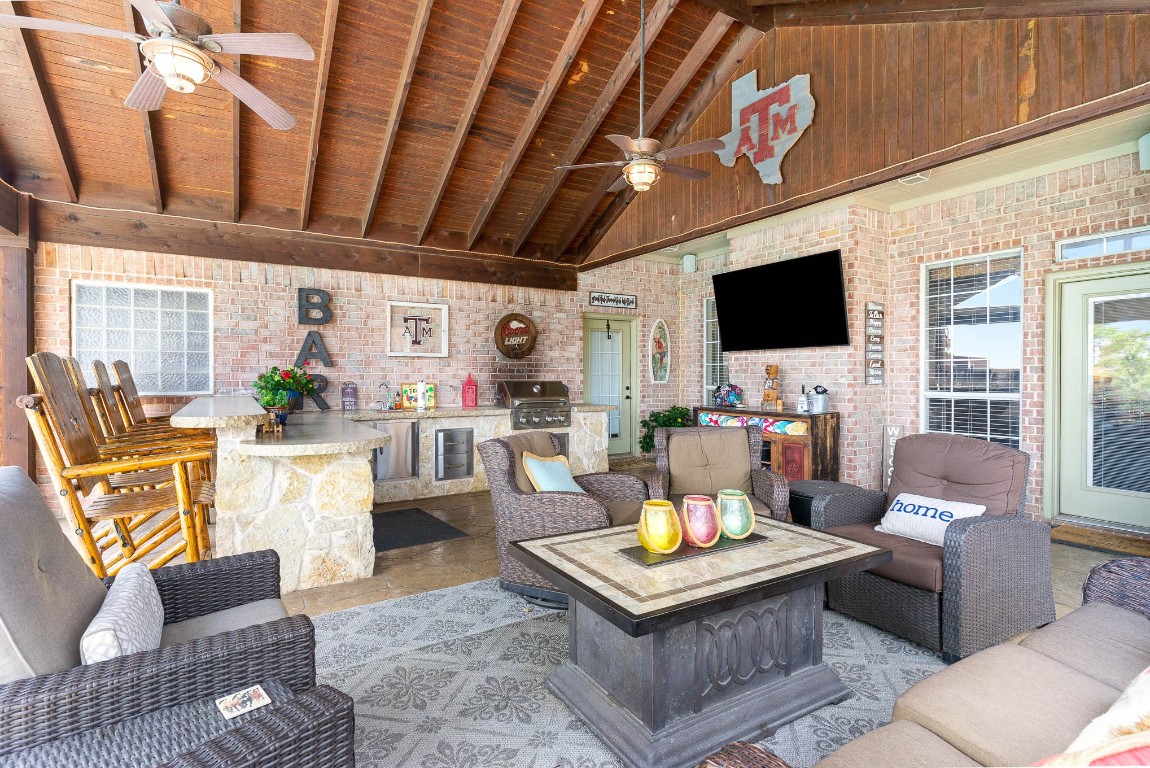 6605 Gregg Road Krum TX 76249