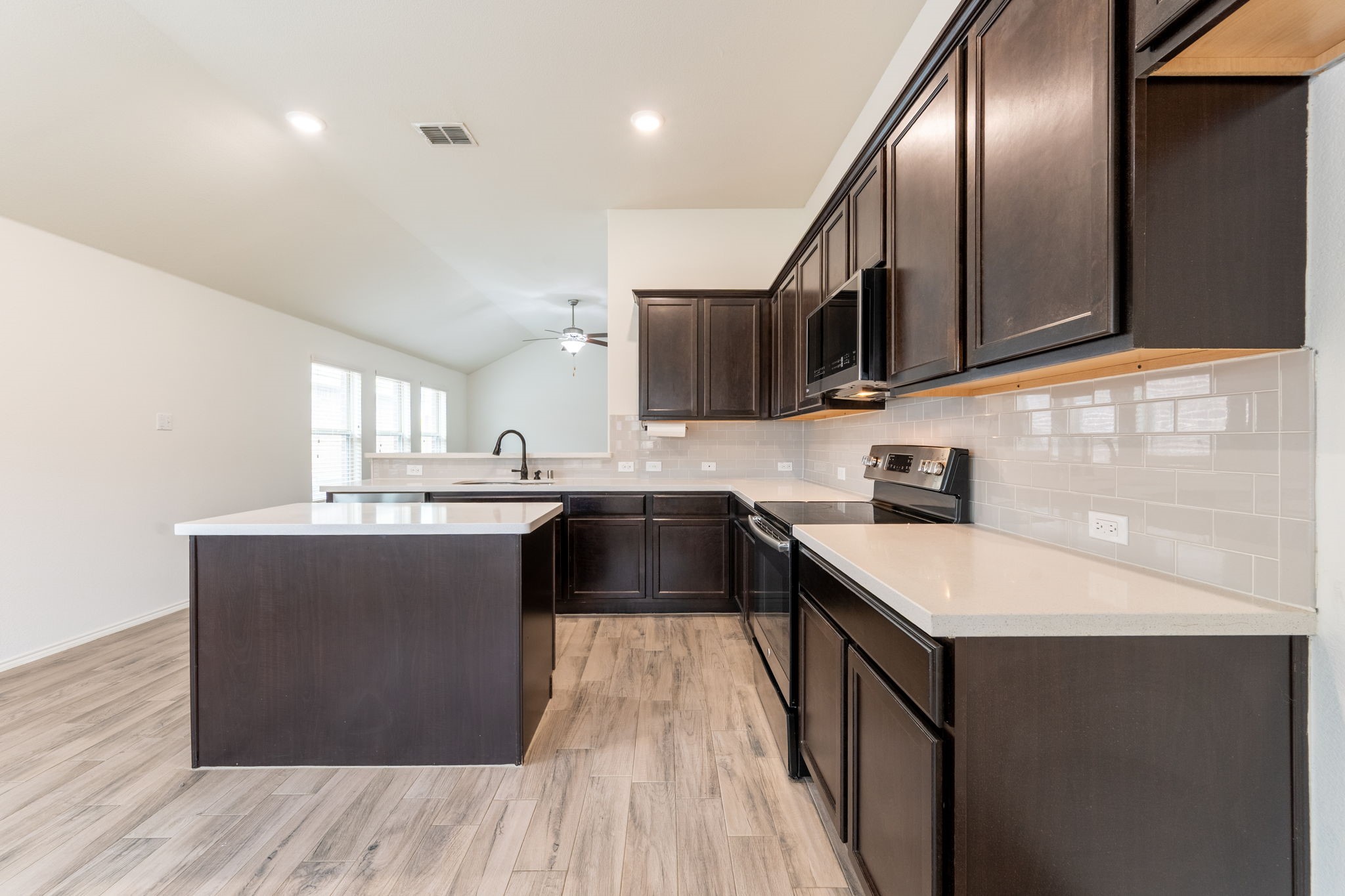 1041 N Churchill Drive Fate TX 75189