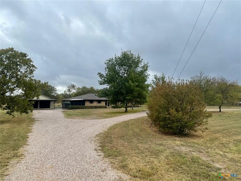 17941 Old 81 Troy TX 76579