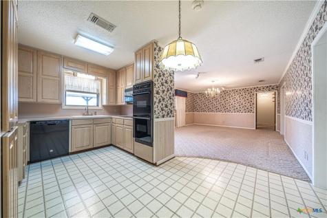 17941 Old 81 Troy TX 76579