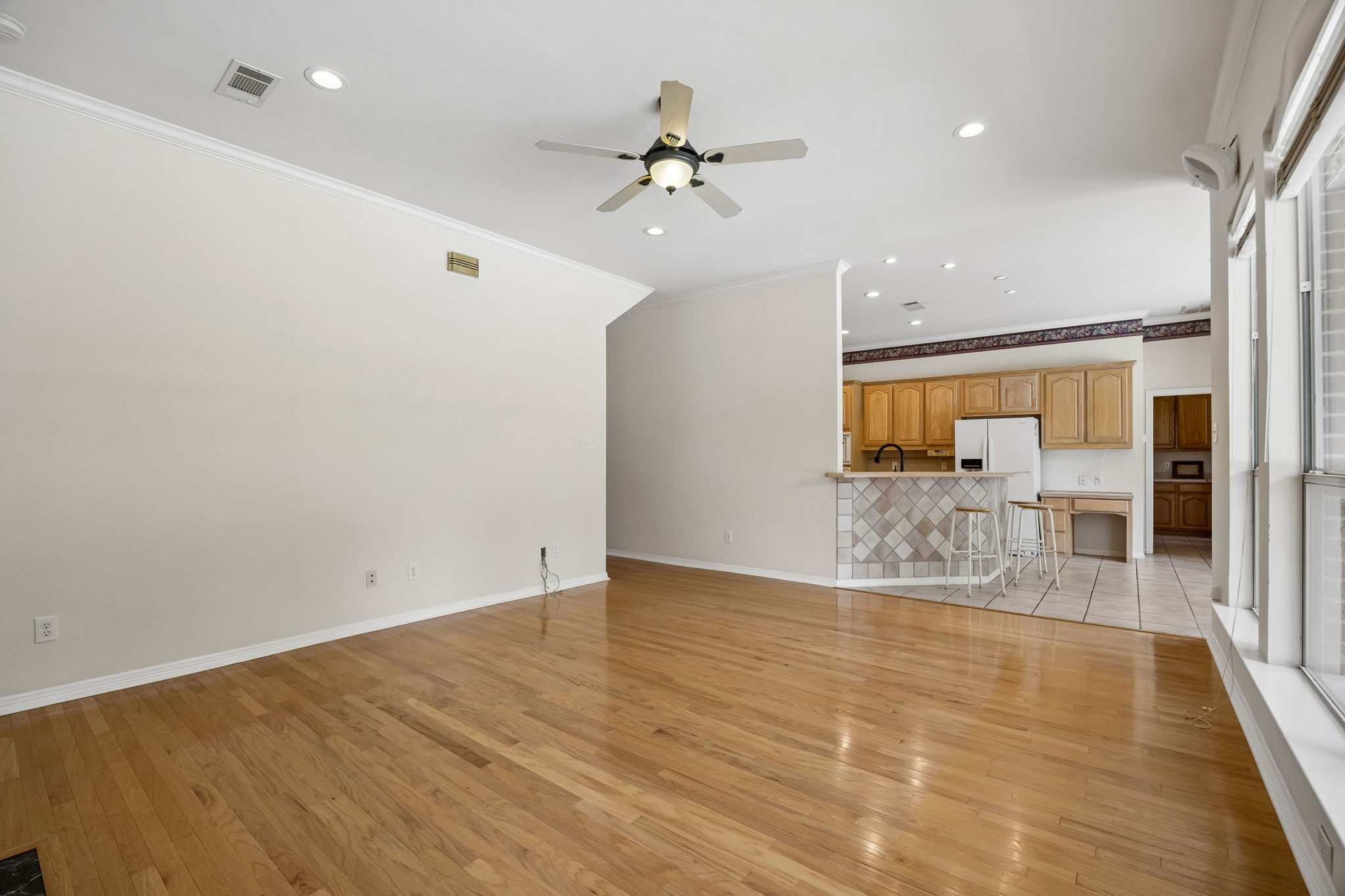 619 Oak Tree Cove Cedar Hill TX 75104
