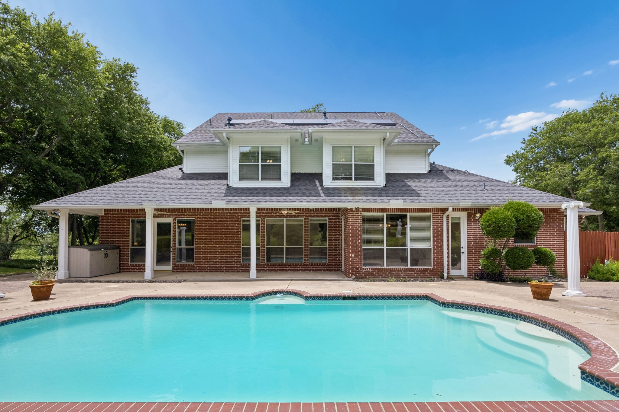619 Oak Tree Cove Cedar Hill TX 75104